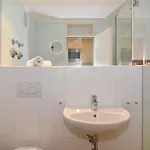 Metropol, Whg 216, Seeseite 9og *